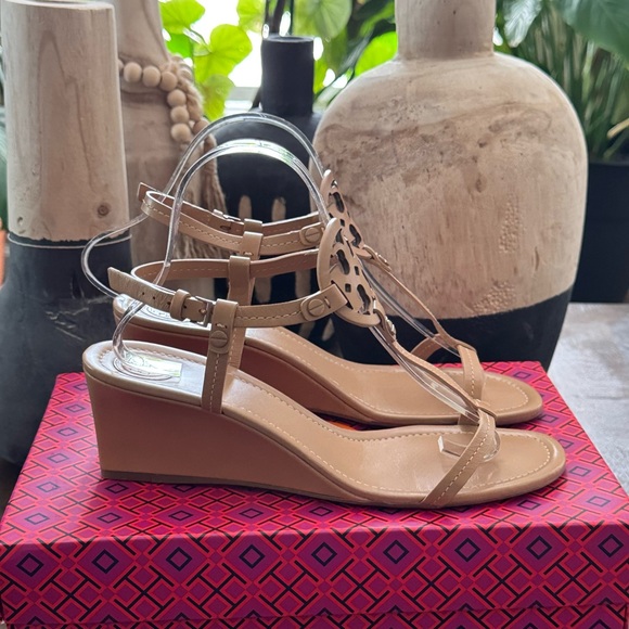 EUC Tory Burch Miller Wedge Sandal size 8.5 - Picture 2 of 12
